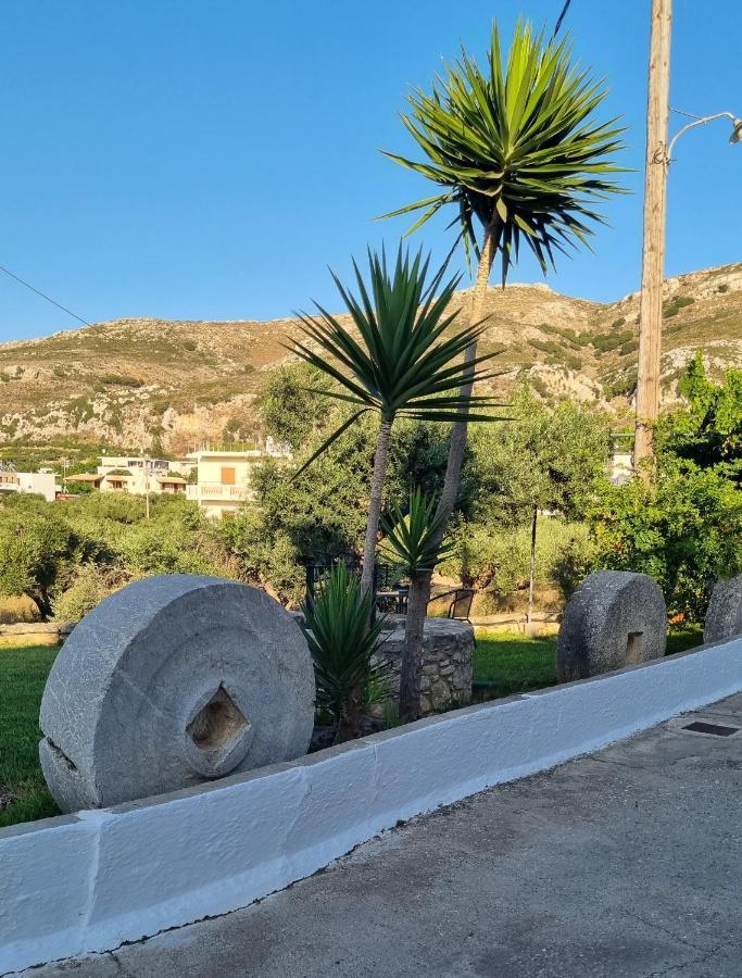 Villa Casa Artemis à Plátanos Extérieur photo